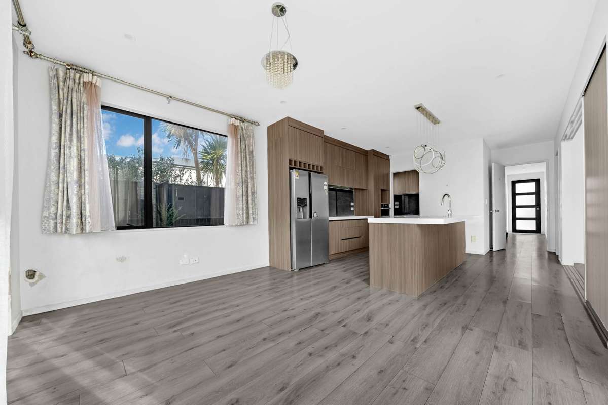 35 Greenfinch Road_1
