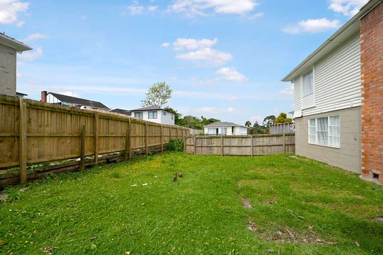 19 Lynwood Road New Lynn_18