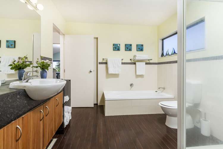 2/982 East Coast Road Northcross_13