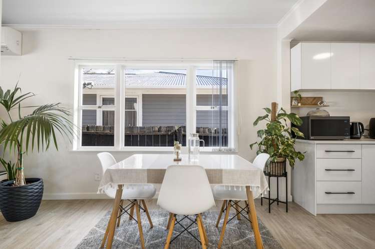 403B West Coast Road Glen Eden_6
