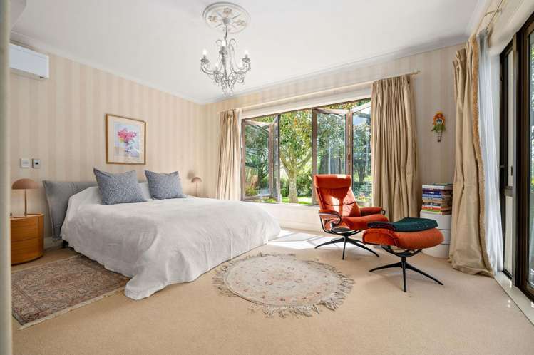 35 The Esplanade Huntington_19