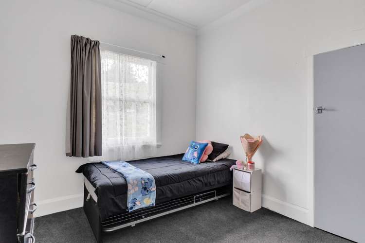 2 School Road Tiniroto_15