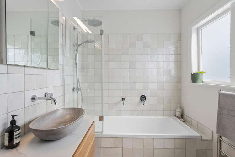 42 Fontenoy Street Mount Albert_14