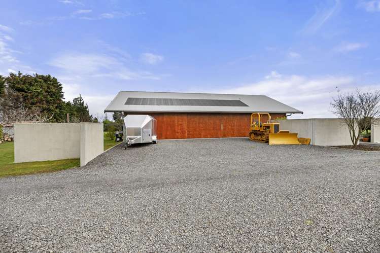 323 Seagrove Road Waiau Pa_45