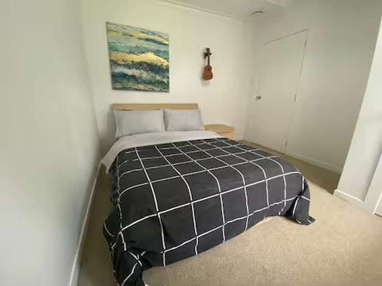 4 Outlook Road Greenhithe_15