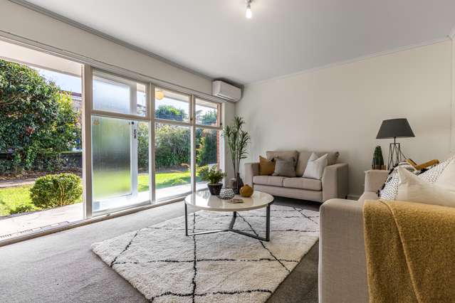 2/39 Tawhiri Road One Tree Hill_3