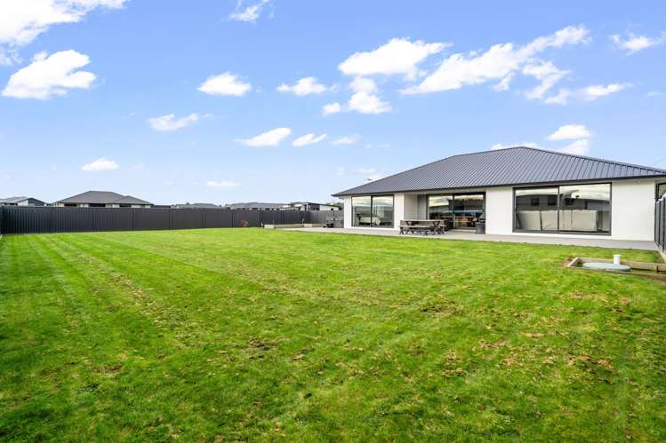 42 Arcadia Place Seaward Bush_25