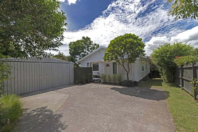 1/33 Rata Street New Lynn_24