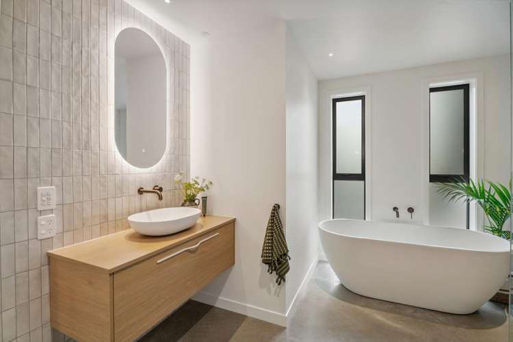 1 Walsh Street Albert Town_13