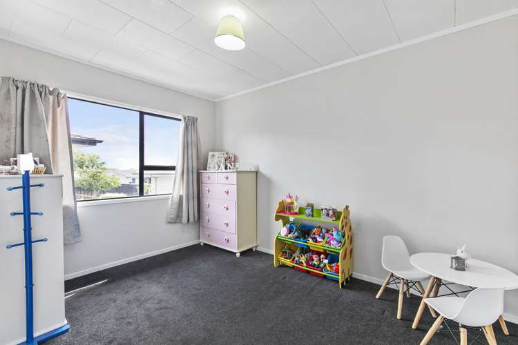 32 Beach Road Te Atatu Peninsula_11