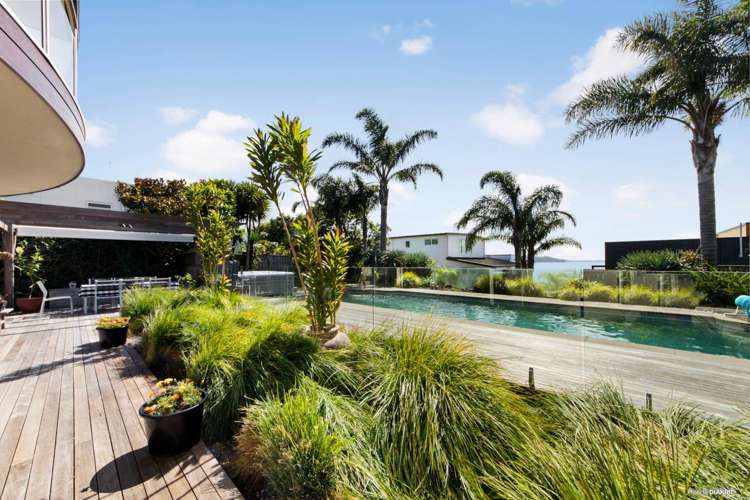 15 Matau Rise Te Atatu Peninsula_19