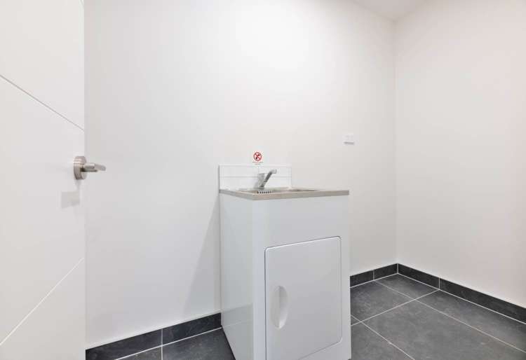 26 Monstedt Terrace 1616_16