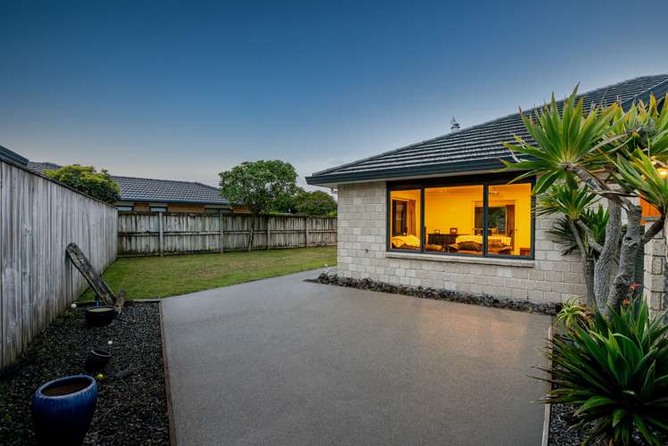 41 Consort Close Paraparaumu Beach_16