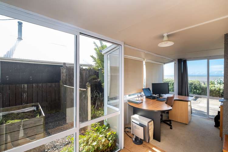 225 Clifton Road Te Awanga_14