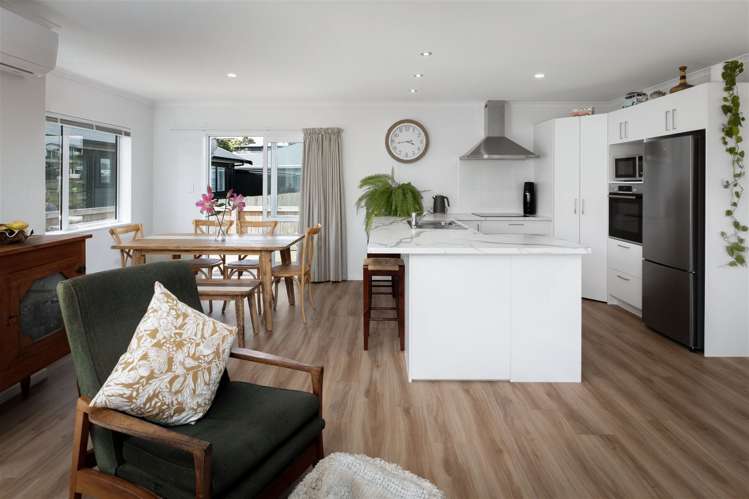 8 Sandy Place Waihi Beach_6