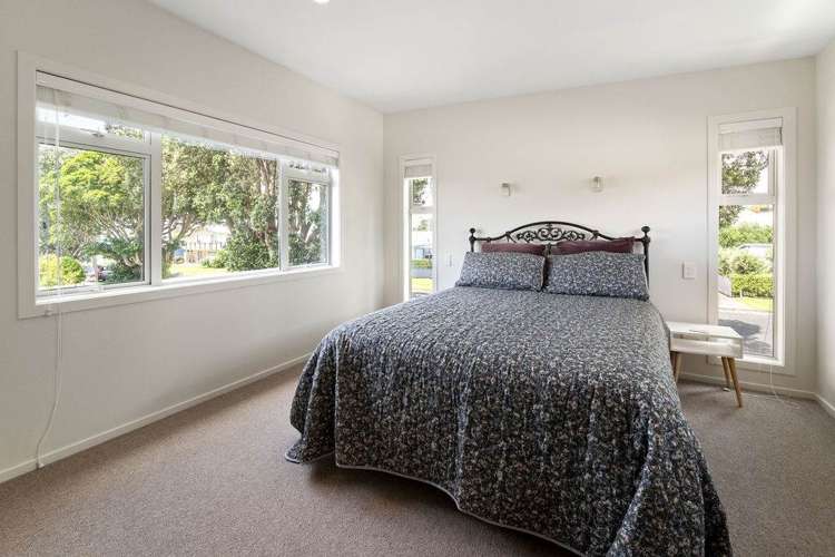 38 Ocean View Road Waihi Beach_25