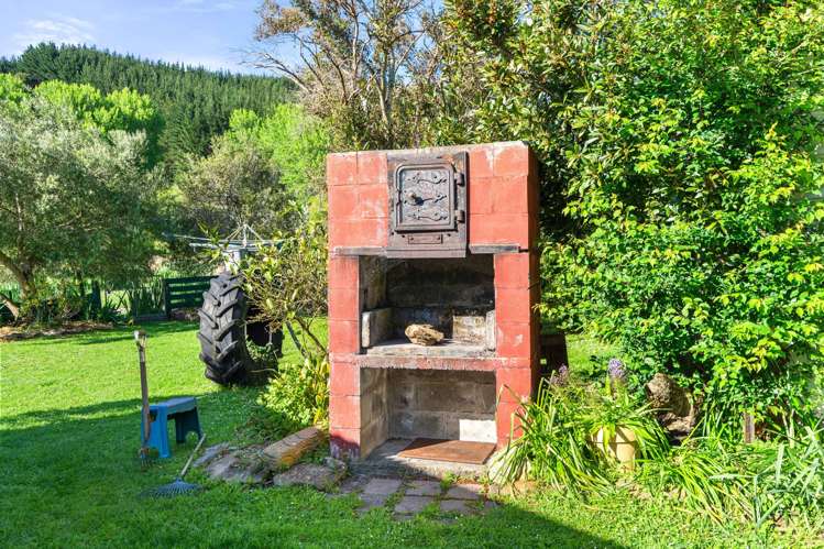 15 Blackhill Road Tinui Valley_13