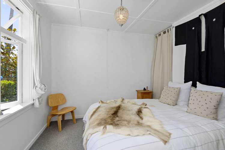 6 Railway Terrace Glentunnel_13