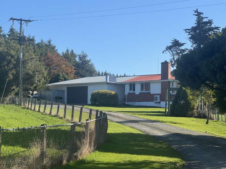 136 Coe Road Lovells Flat_21