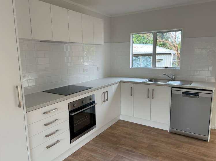 1 Totara Grove Featherston_2