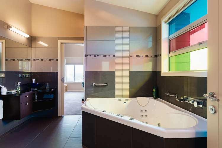 14 Highgrove Saint Clair_29