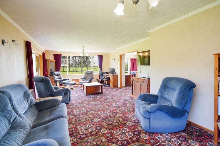 20 Cross Road Winton_45