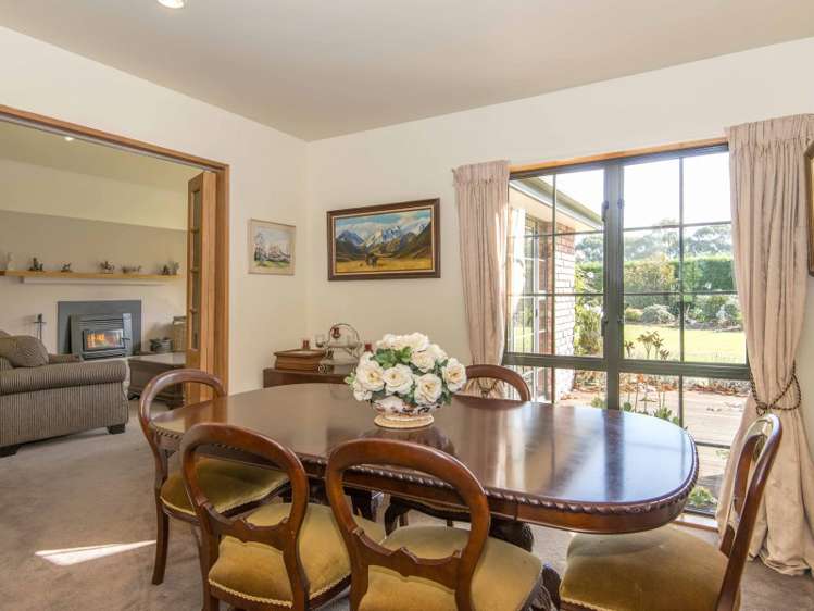 284 Marshs Road Hornby South_5