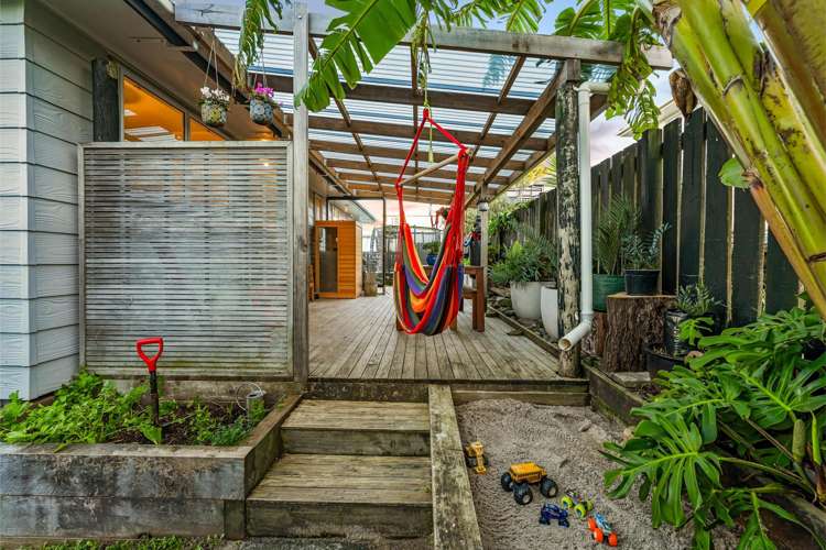 1/30 Elizabeth Drive West Harbour_18