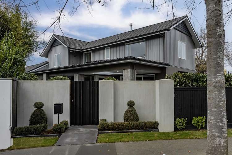 2 Snowdon Road Fendalton_26