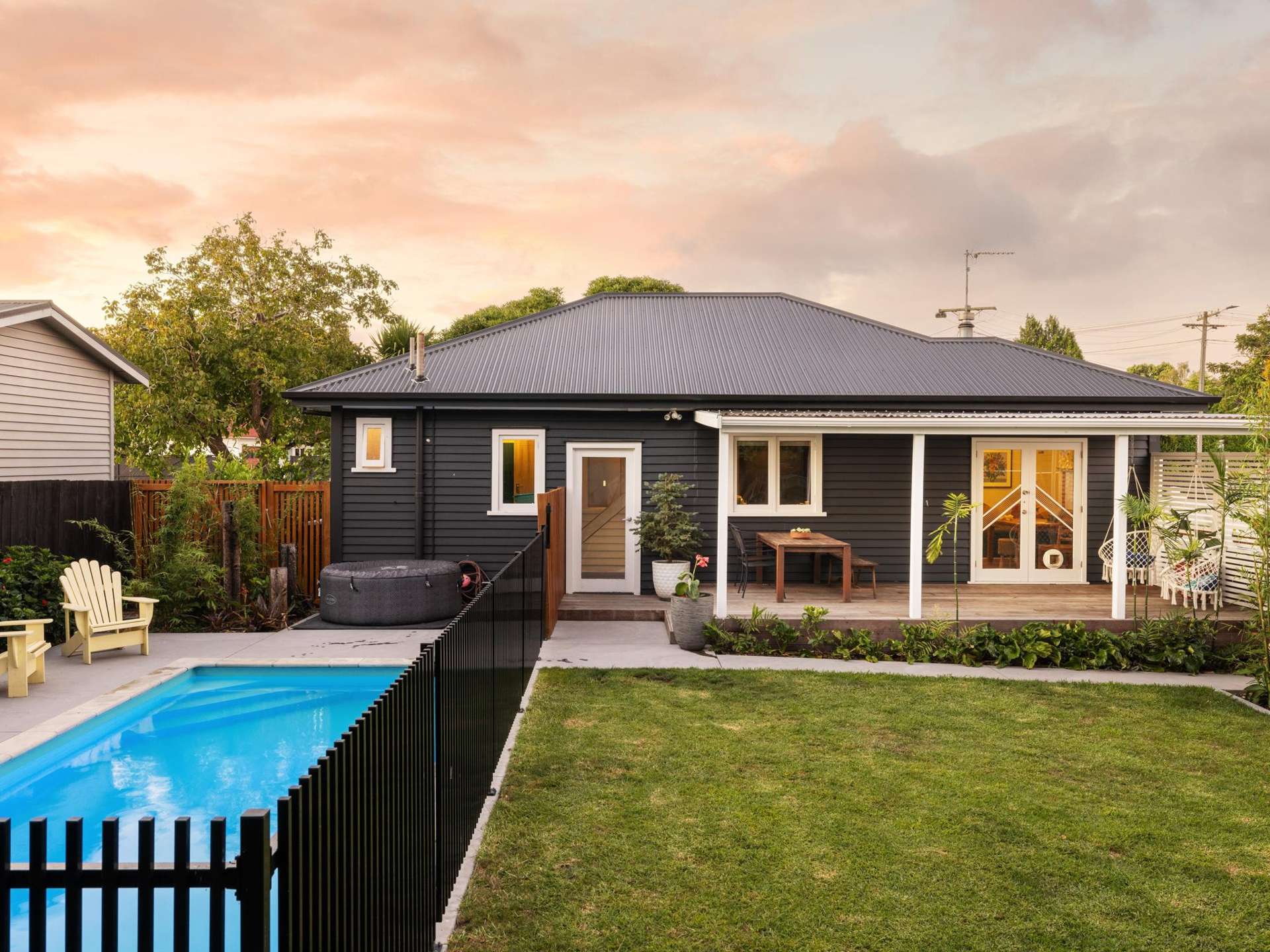 8 Naylor Street Hamilton East_0