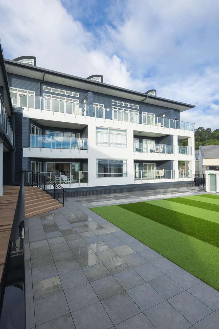202/4 Reads Quay, Marinaview Gisborne_27