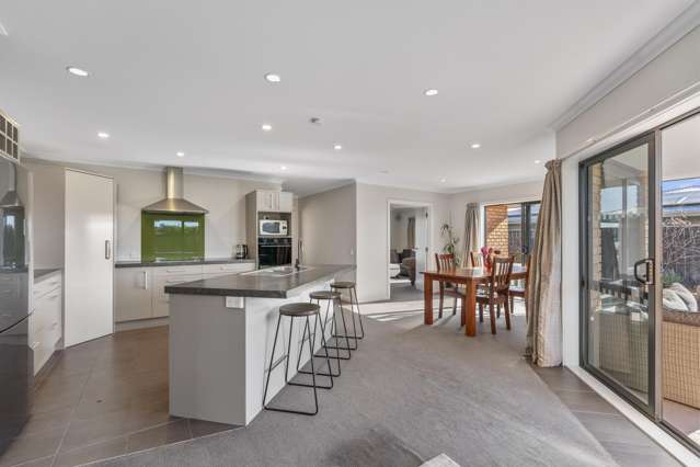 8 Brompton Close Richmond Heights_3