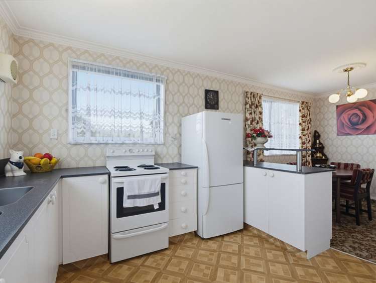 1/102 Lake Terrace Road Burwood_7