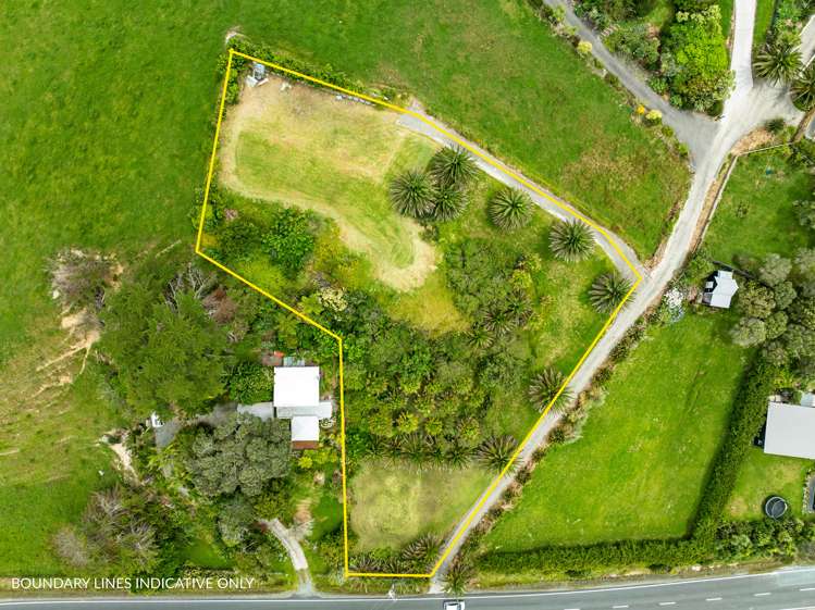 298 Cove Road Waipu_7