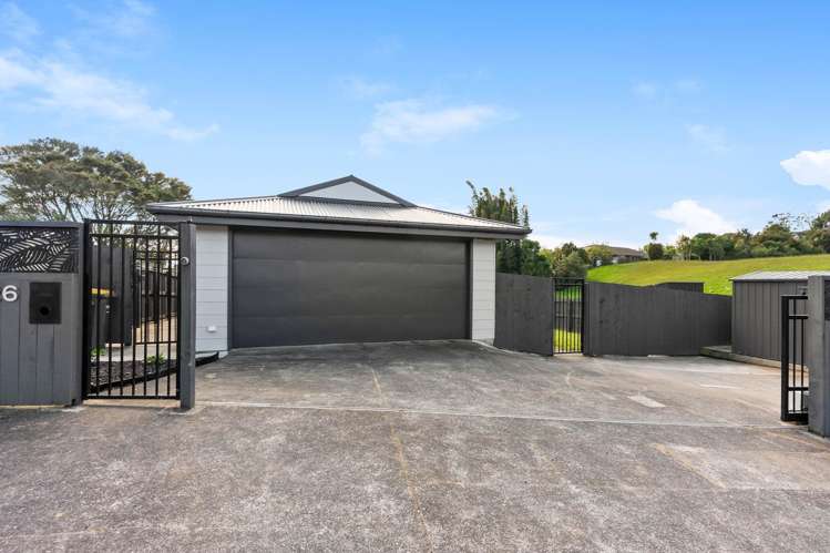 26 Maywood Crescent Glen Eden_6