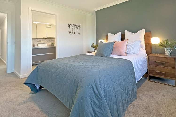 19 Montgomery Crescent Kinloch_20