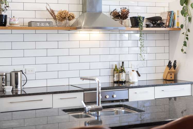 1/90 Victoria Road Devonport_8