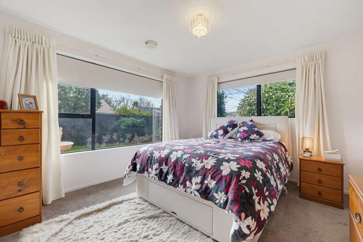 33 Peebles Drive Hei Hei_10