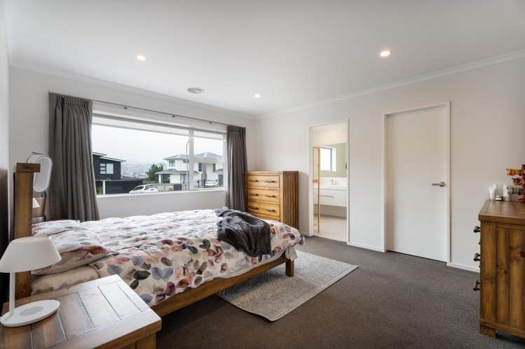 33 Melksham Drive Churton Park_13