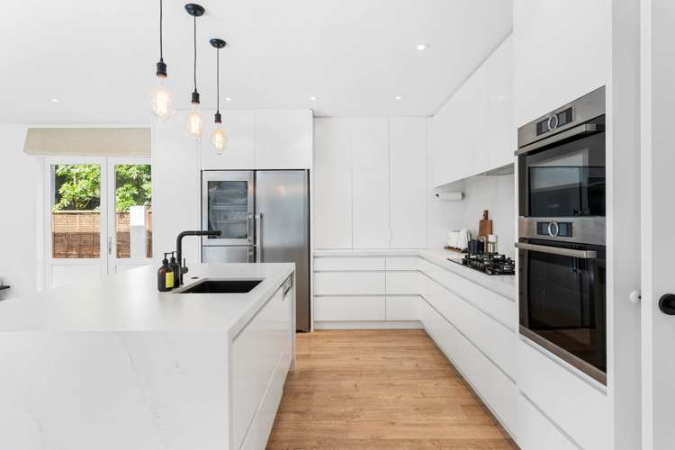 26A Bay Road St Heliers_16