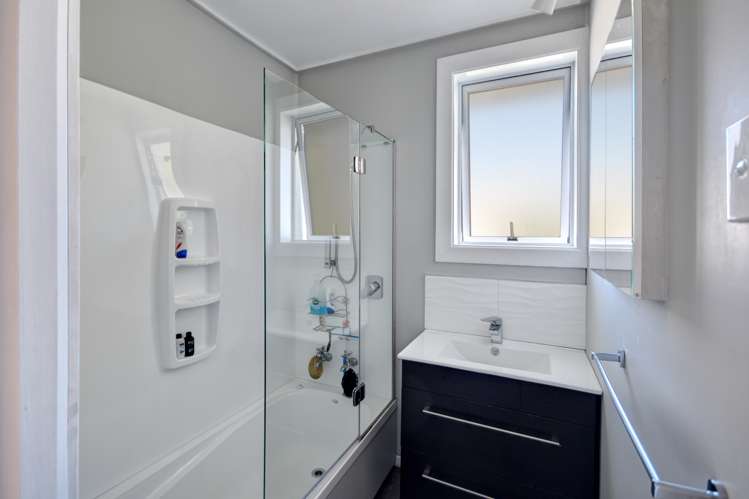 20 Columba Avenue Calton Hill_7