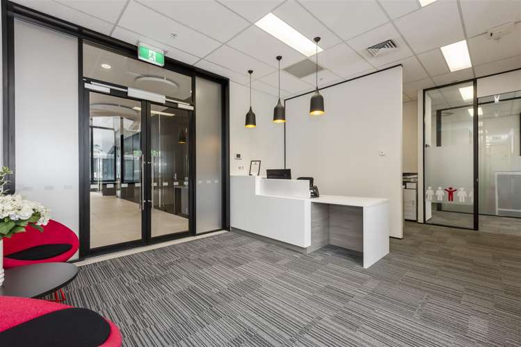 Part Level 1, 60 Highbrook Drive East Tamaki_2