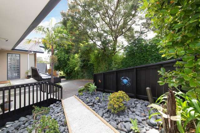 9a Christina Avenue Te Atatu South_1