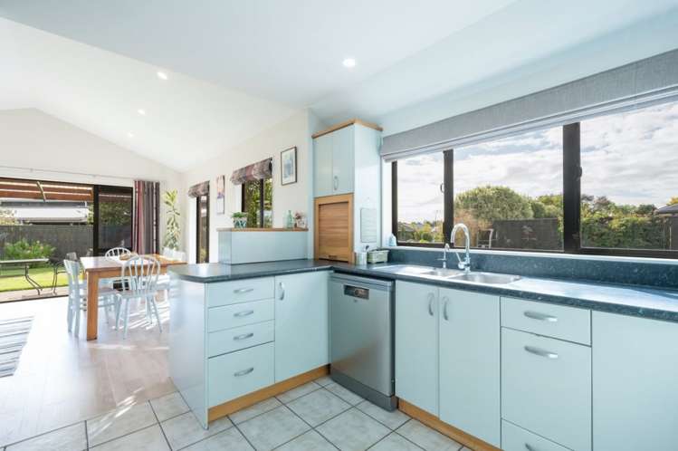 7 Kingsford Drive Stoke_11