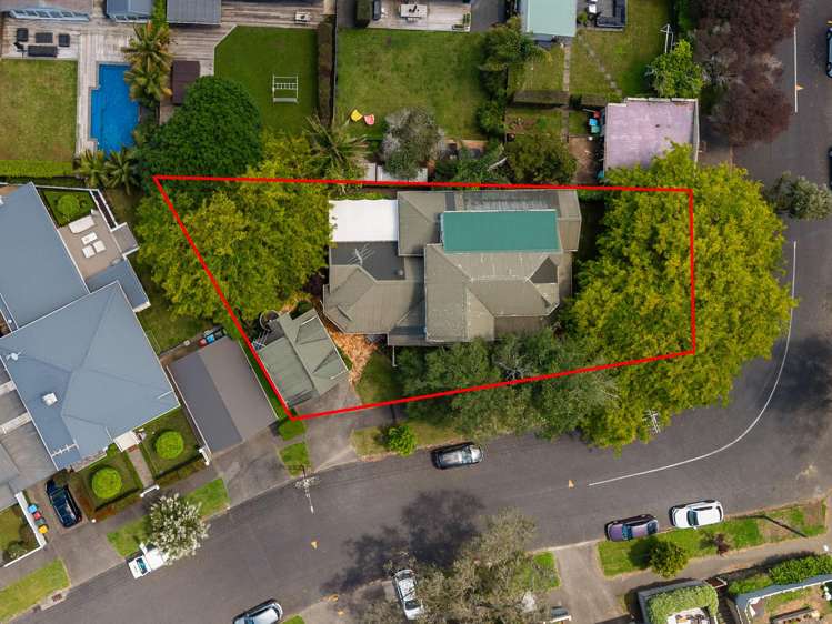 1 Charlton Avenue Mt Eden_31