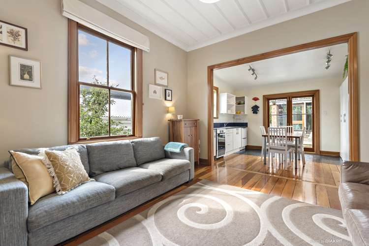 121 Hanson Street Newtown_12