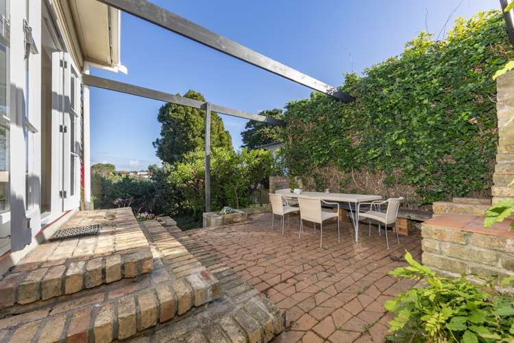 184 Captain Springs Road Onehunga_5