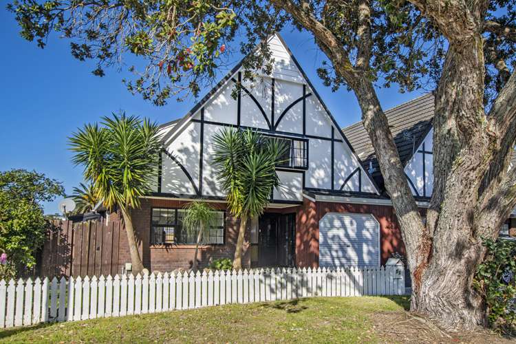 51 First Avenue Avenues_21