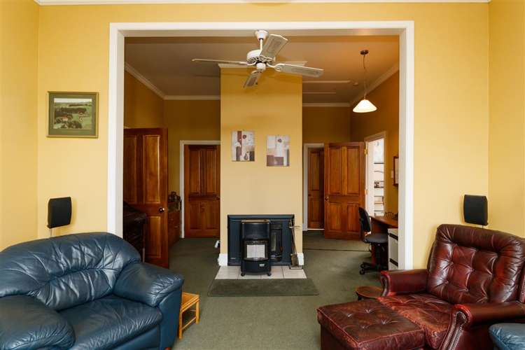 10 Feltham Street Hunterville_5