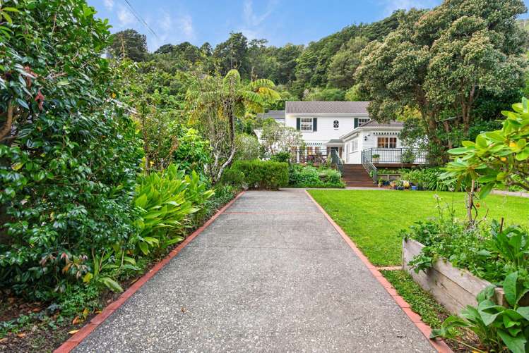 23 Walter Road Eastbourne_41